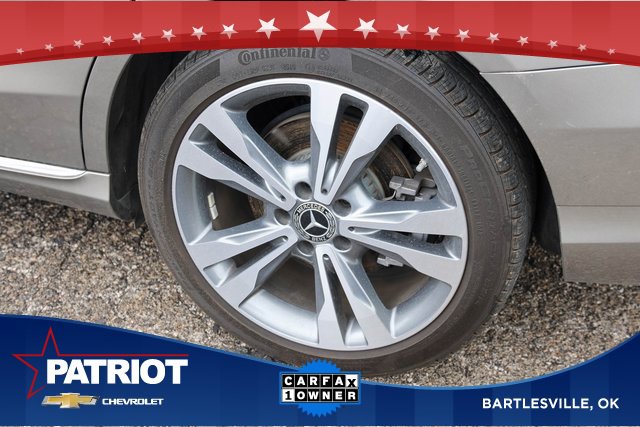 Used 2020 Mercedes-Benz C 300 Sedan w/ Premium Package image 7