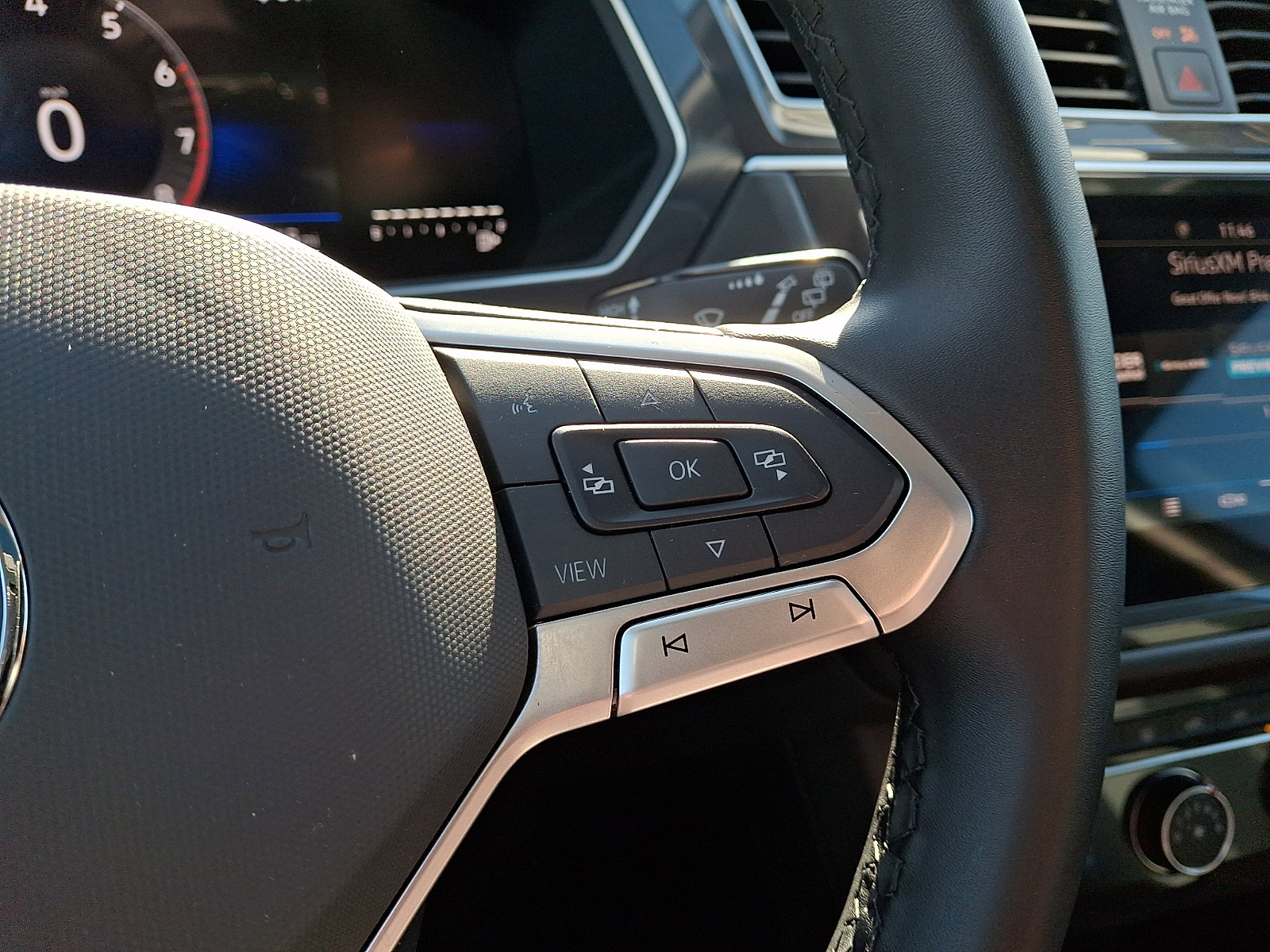 Certified 2024 Volkswagen Tiguan Wolfsburg Edition image 21