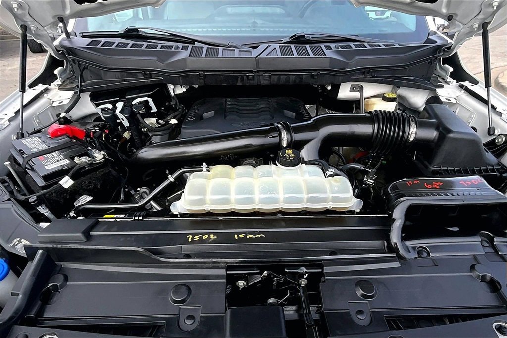 Used 2021 Ford F150 Lariat w/ Equipment Group 502A High image 10