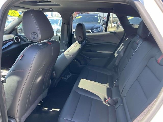 Certified 2024 Chevrolet Trax RS w/ Sunroof Package image 6