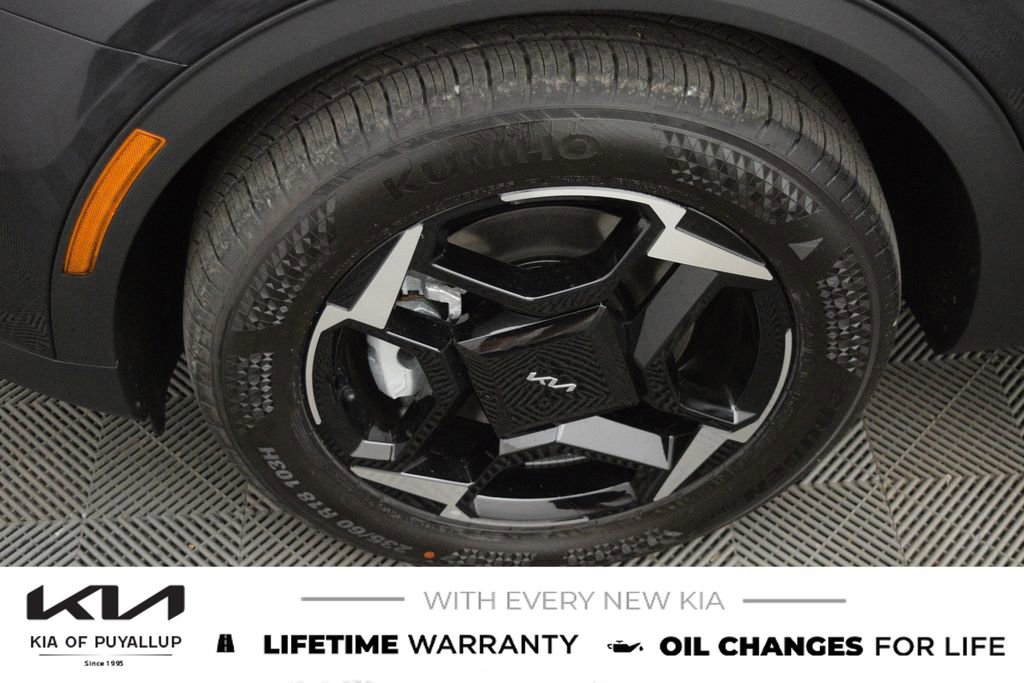 New 2026 Kia Sportage EX image 21
