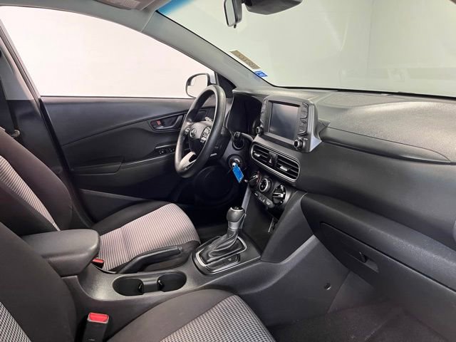 Used 2019 Hyundai Kona SE w/ Cargo Package FWD image 11