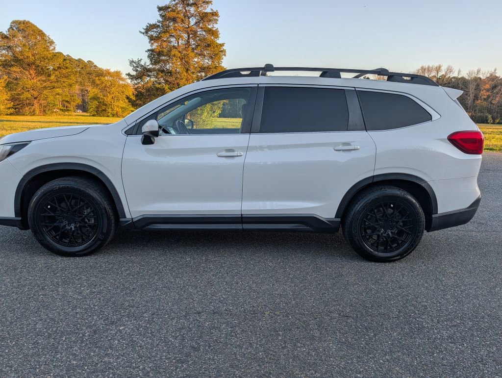 Used 2019 Subaru Ascent Premium image 3