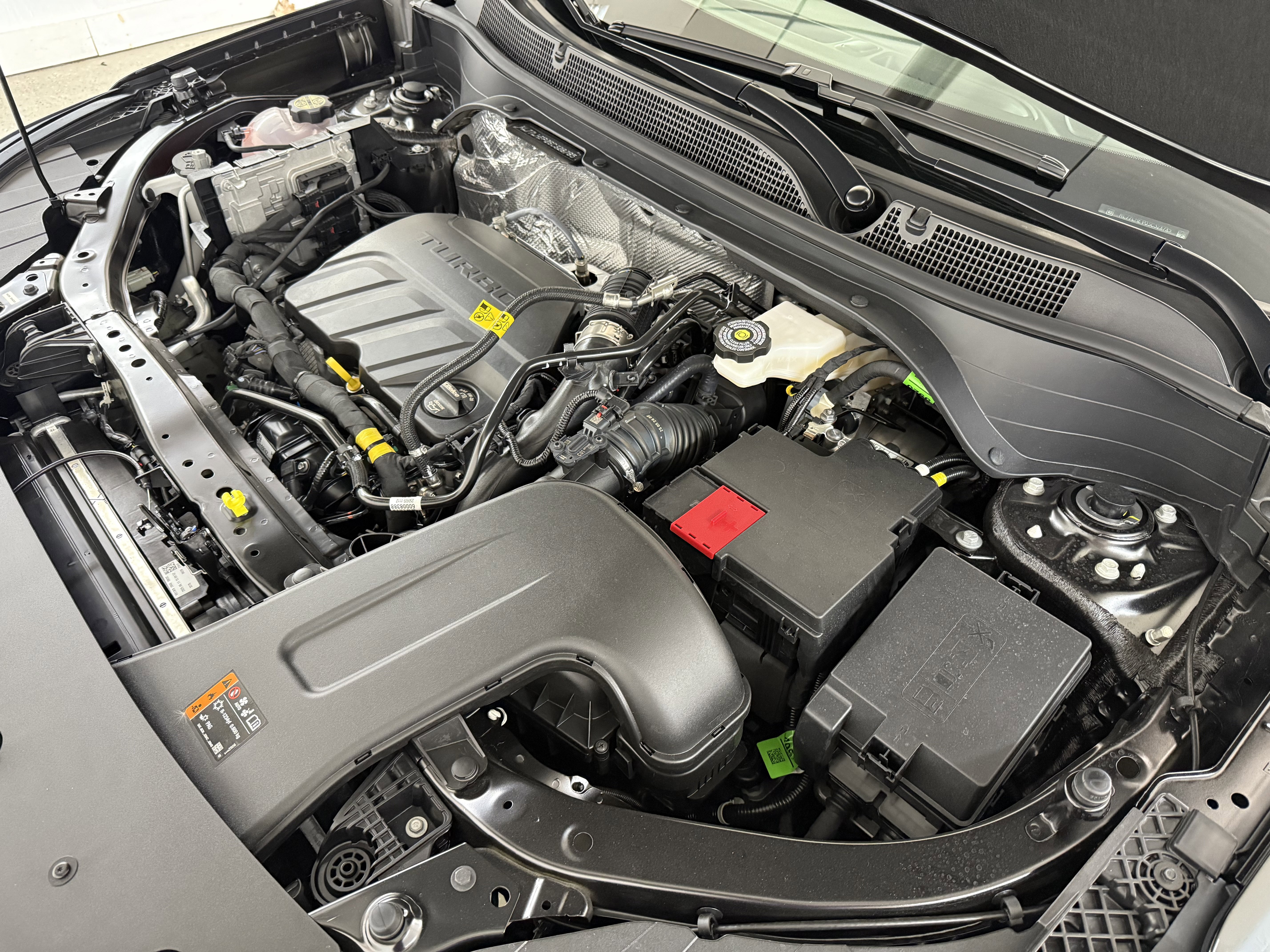 New 2025 Chevrolet Trax LT w/ Driver Confidence Package image 11