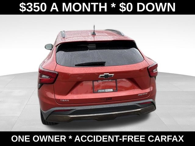 Used 2024 Chevrolet Trax ACTIV w/ Sunroof Package FWD image 4
