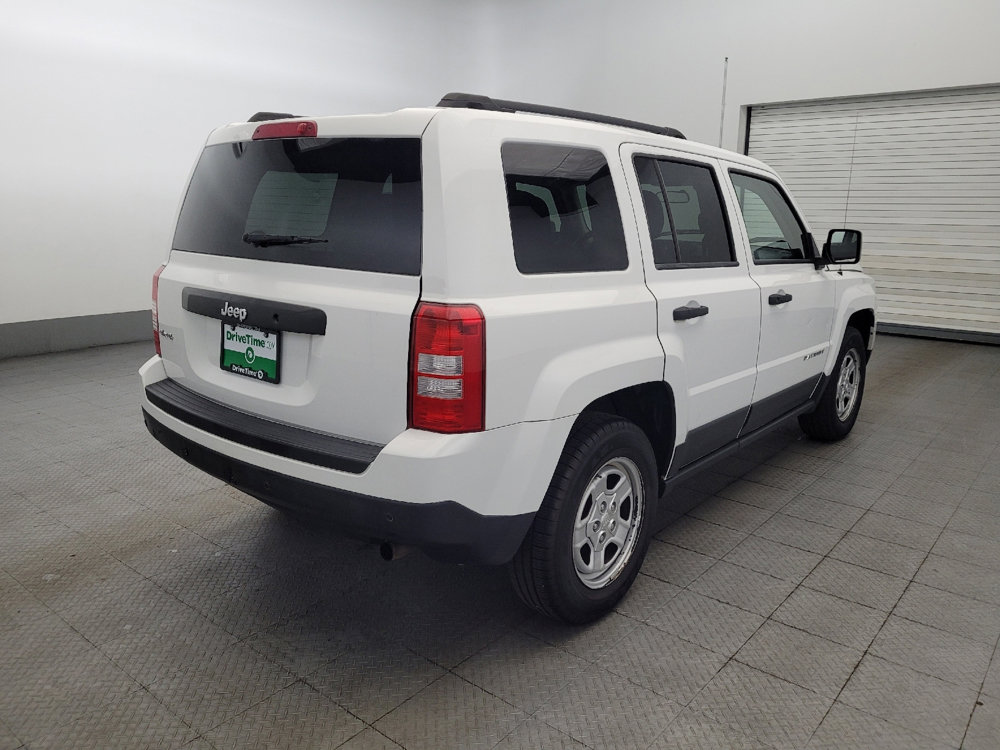 Used 2014 Jeep Patriot Sport AWD/4WD image 9