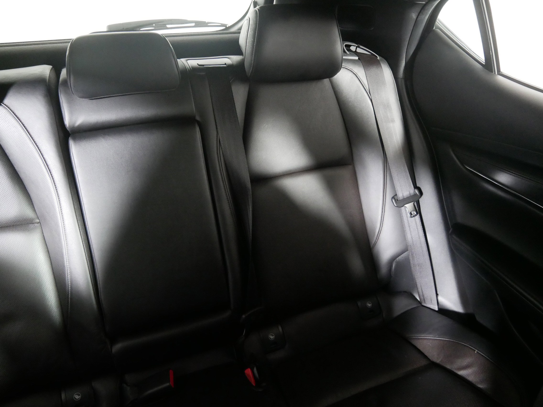 Used 2021 MAZDA MAZDA3 Hatchback w/Premium Plus Pkg image 14