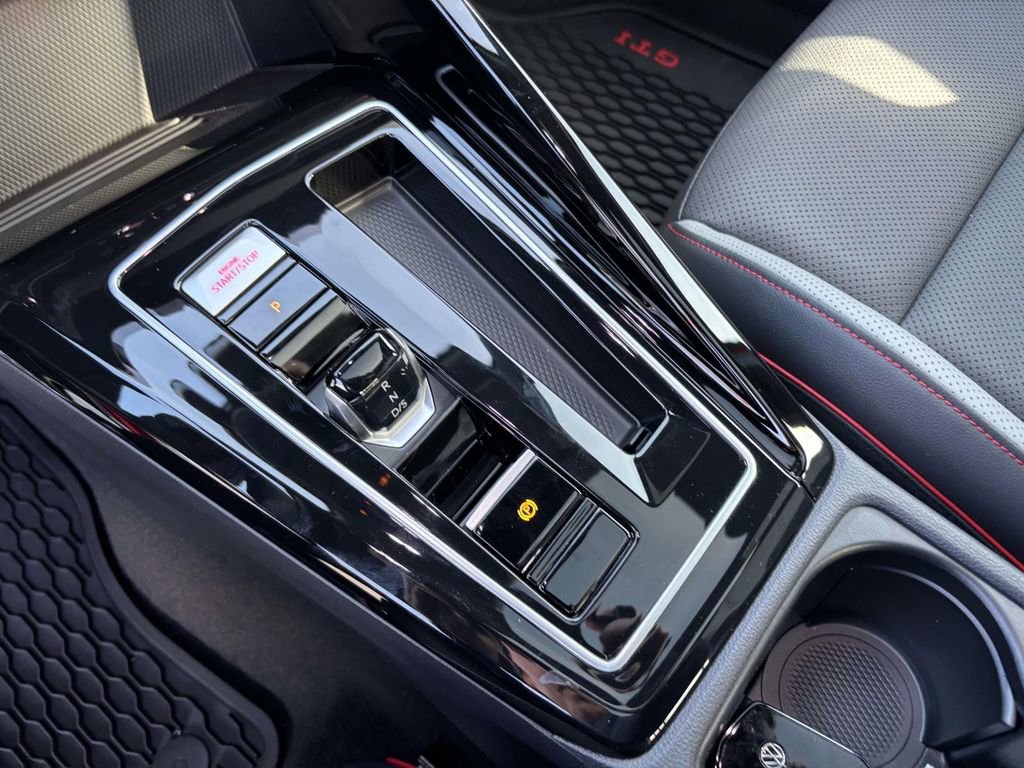 New 2026 Volkswagen GTI SE image 24