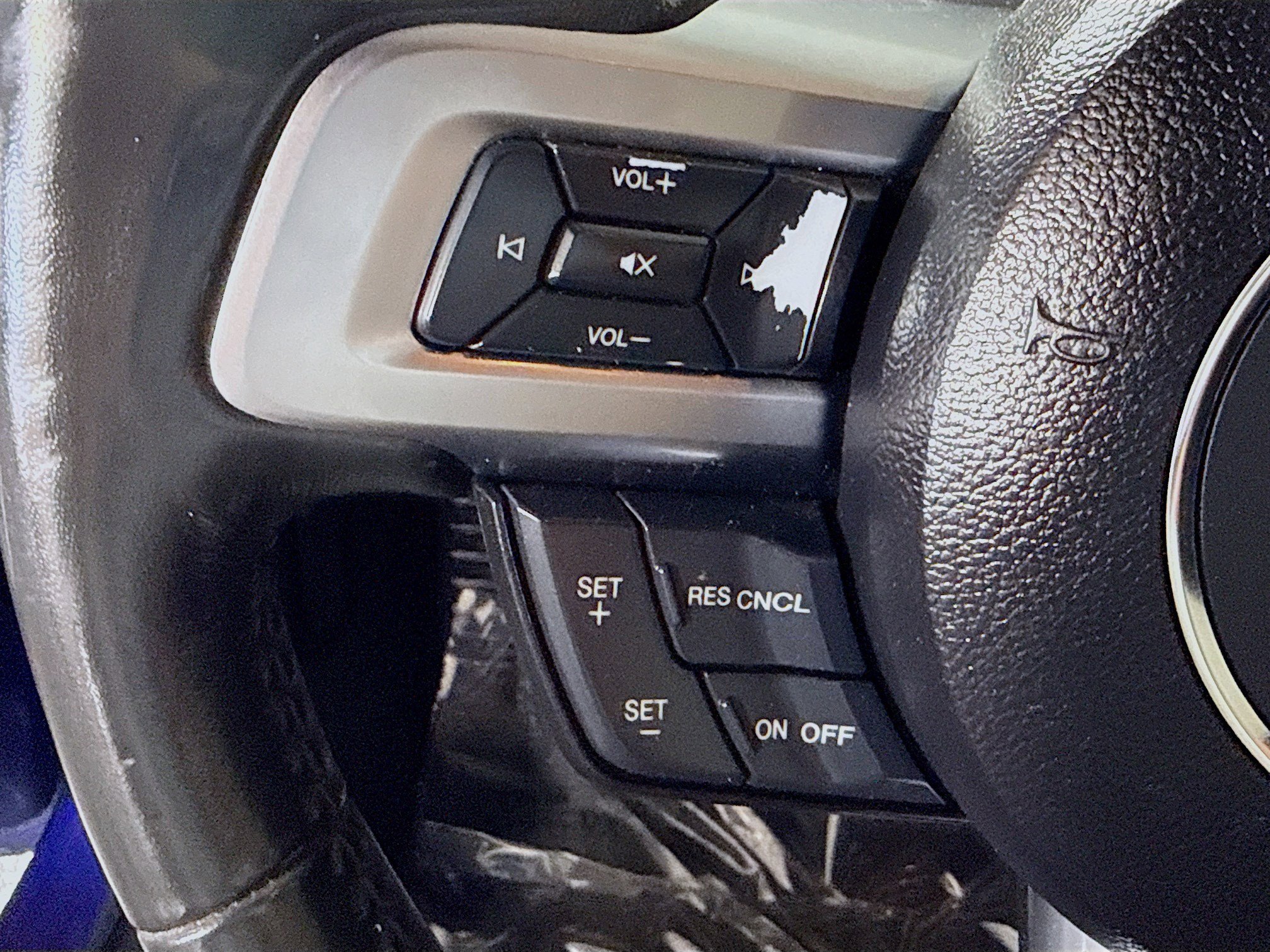 Used 2018 Ford Mustang EcoBoost w/ Ecoboost Performance Package image 14