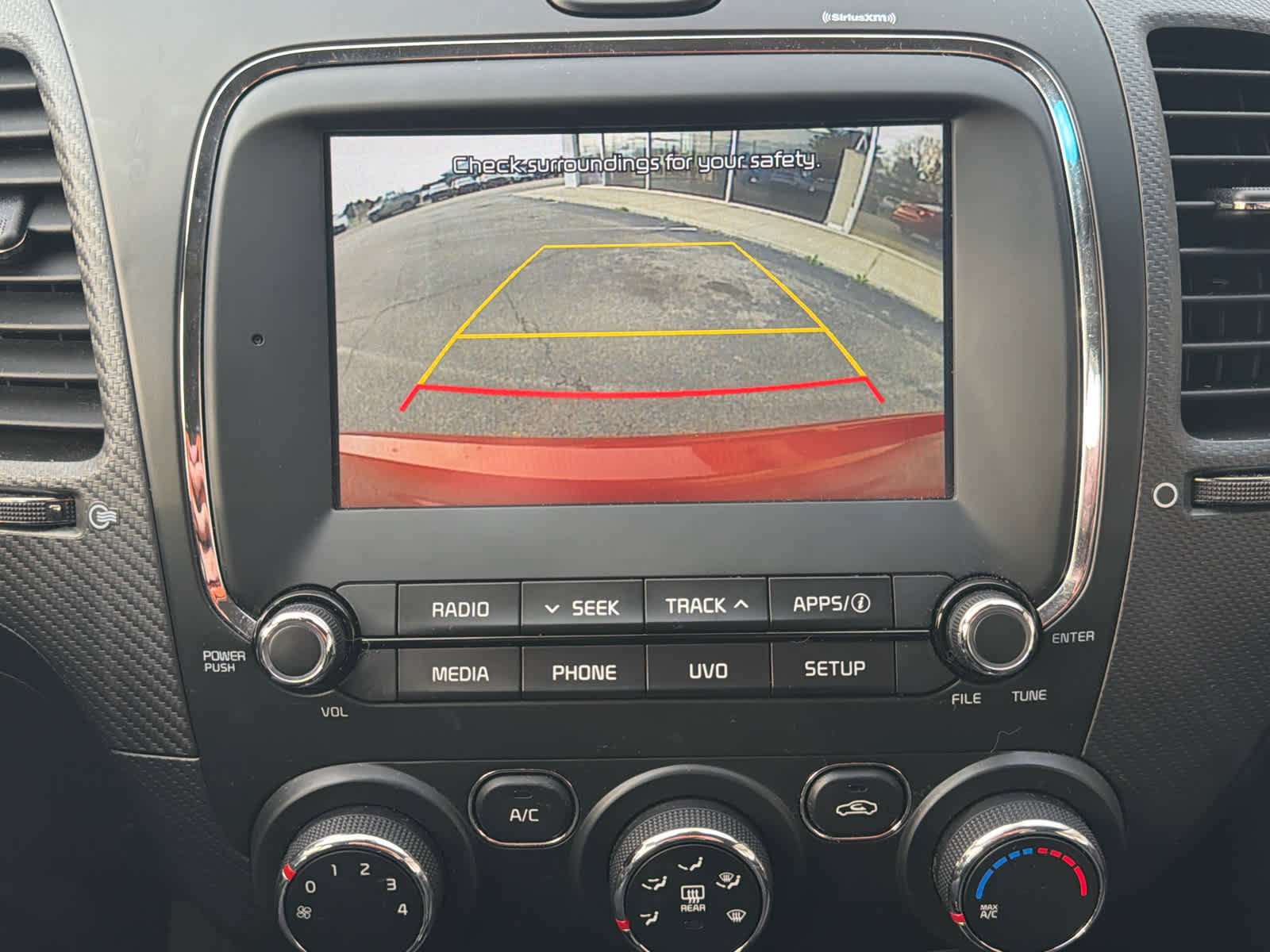 Used 2017 Kia Forte S w/ S Technology Package image 24