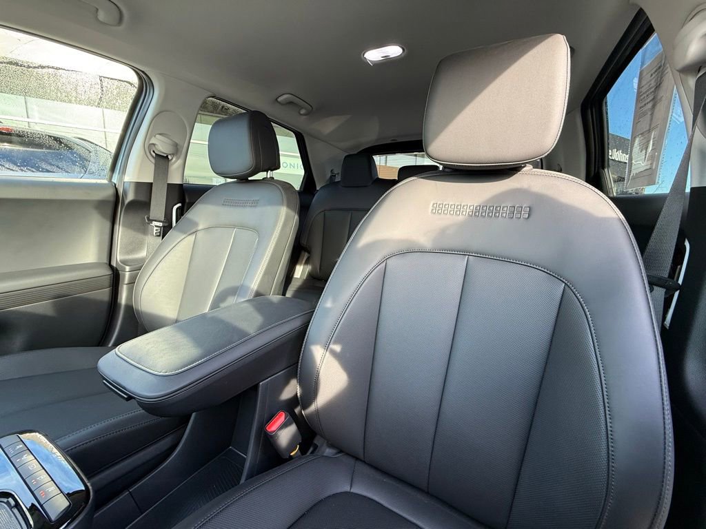 Certified 2025 Hyundai Ioniq 5 SEL image 13