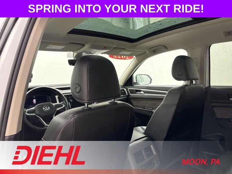 Used 2022 Volkswagen Atlas SEL R-Line AWD/4WD image 24