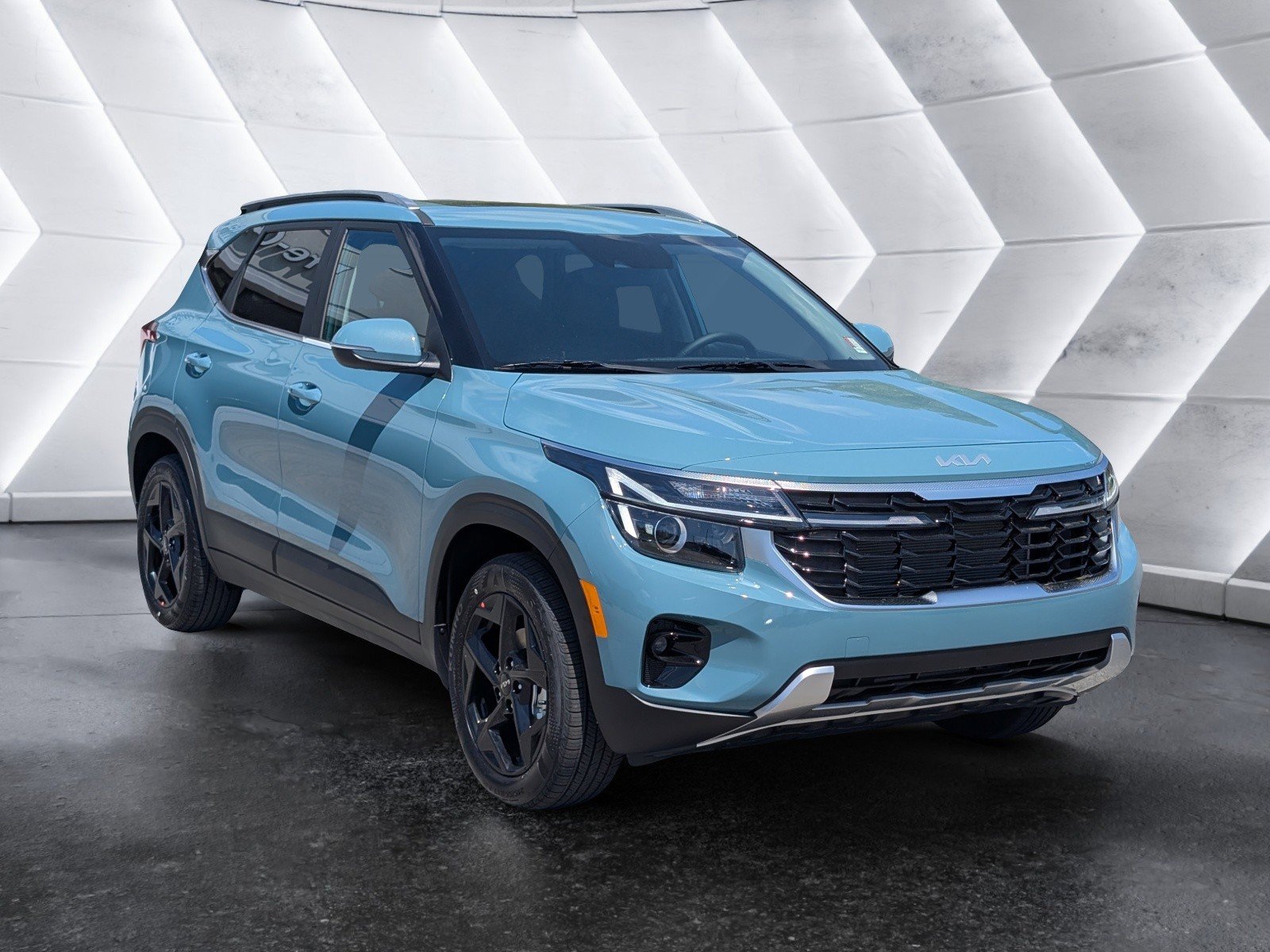 New 2026 Kia Seltos EX FWD image 2