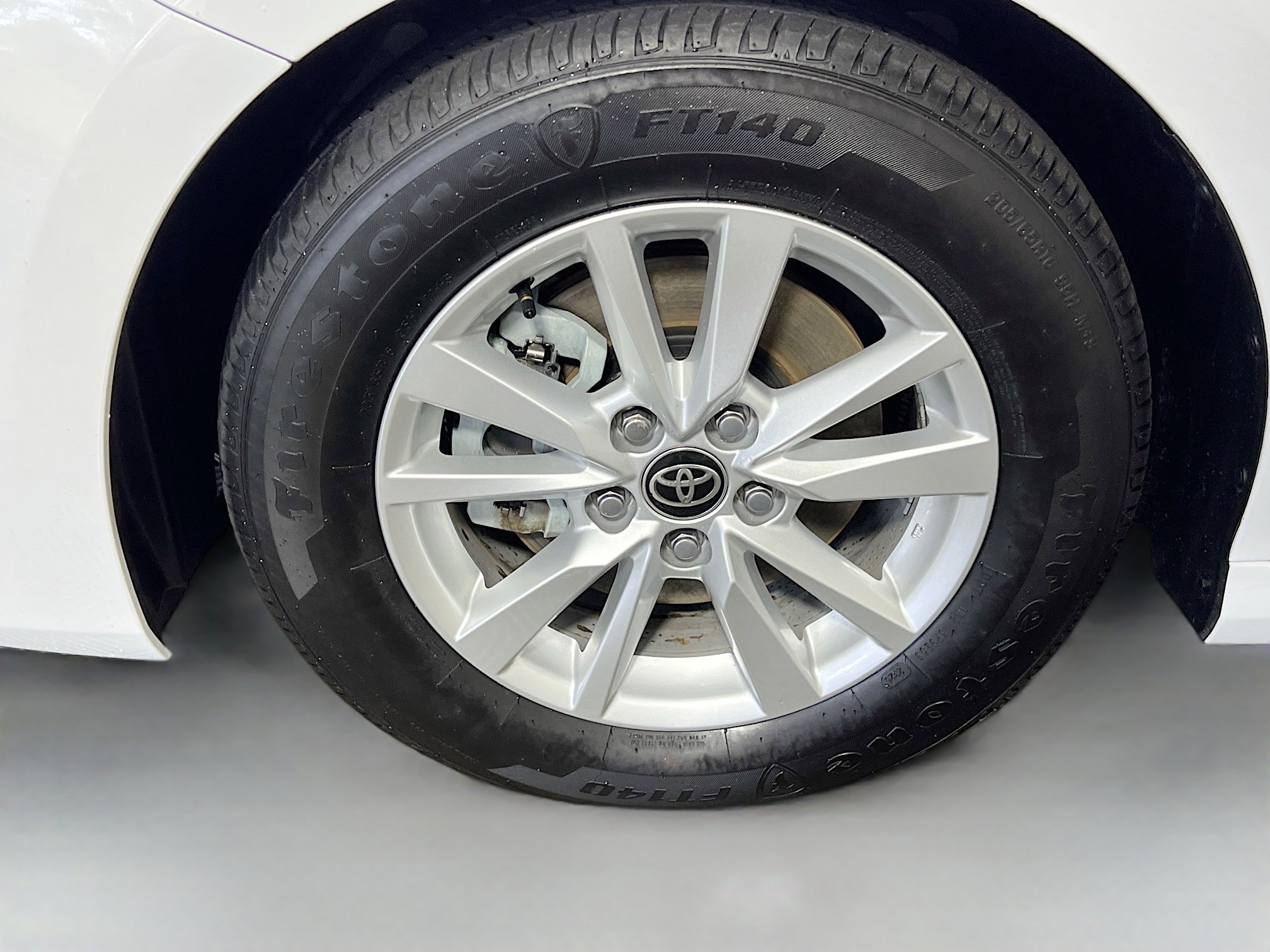 Used 2025 Toyota Camry LE w/ Convenience Package image 14