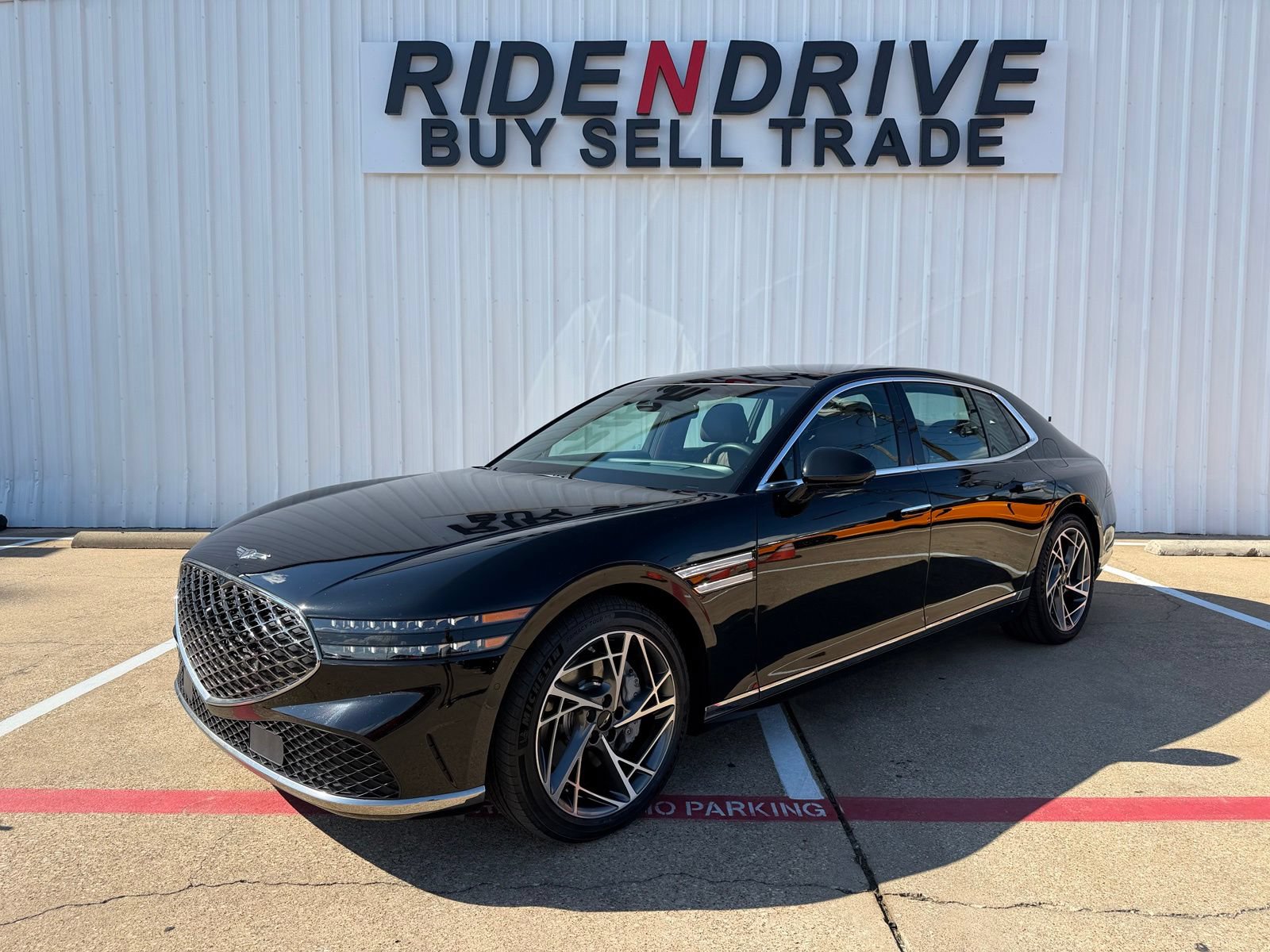 Used 2024 Genesis G90 3.5T