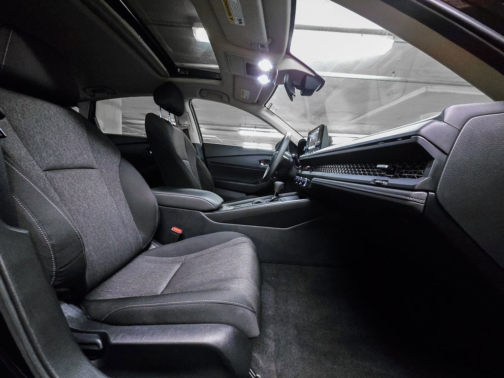 Certified 2024 Honda Accord EX image 33