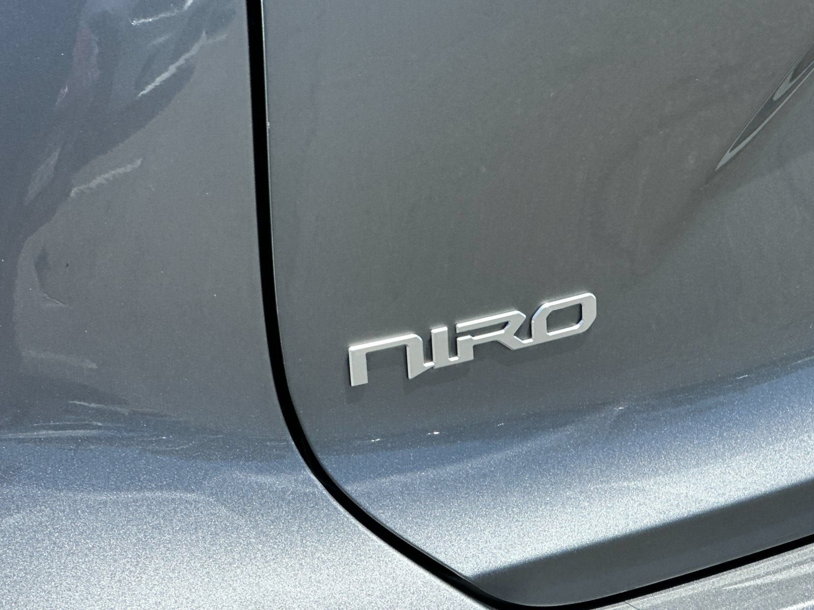 Used 2023 Kia Niro Wave FWD image 27