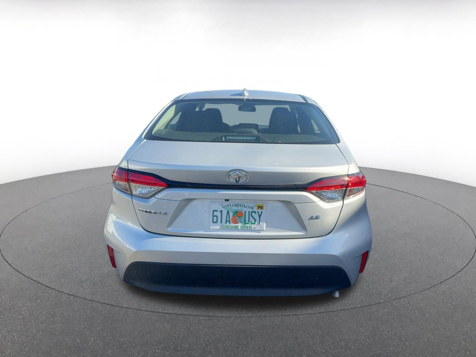 Used 2025 Toyota Corolla LE image 6