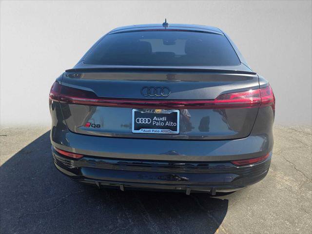 Used 2024 Audi Q8 e-tron Prestige w/ Prestige Package AWD/4WD image 4