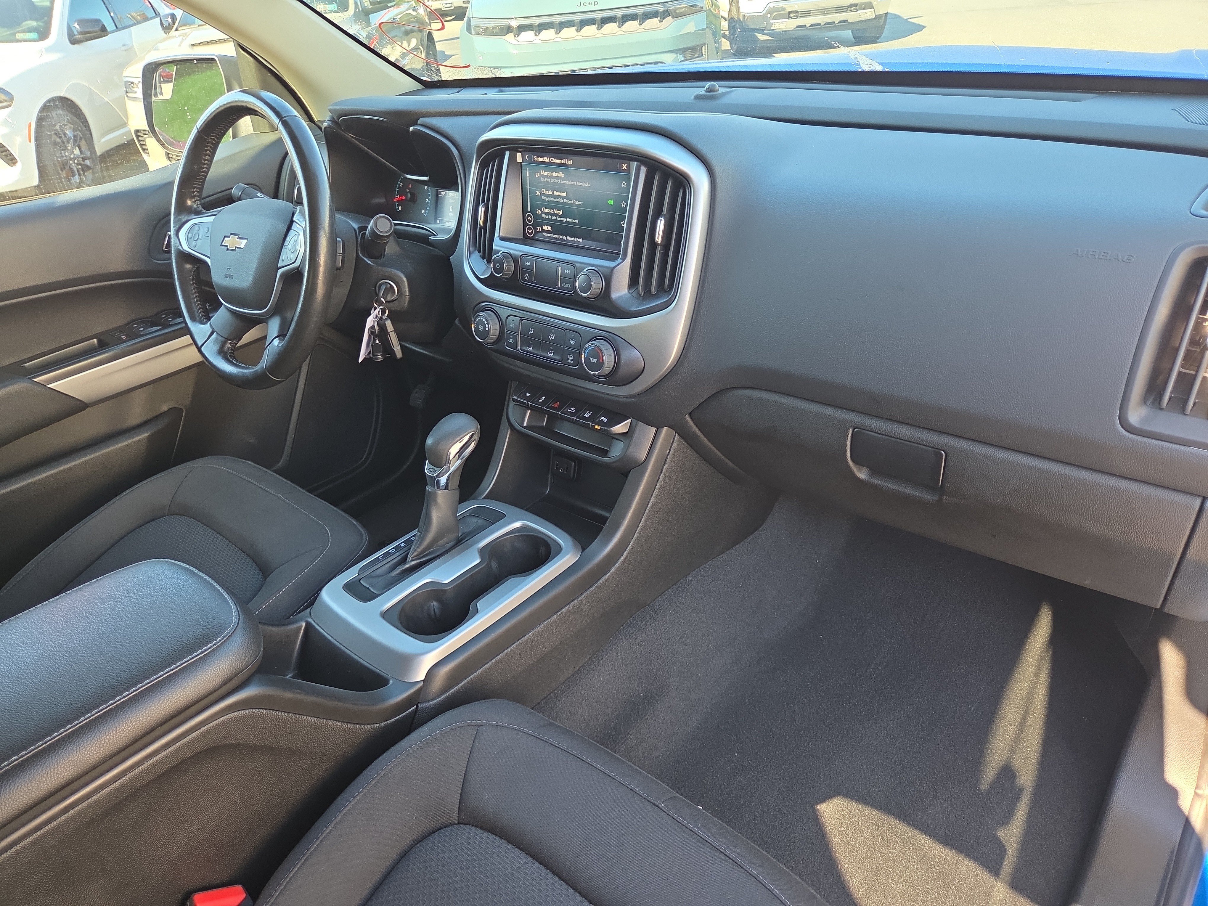 Used 2022 Chevrolet Colorado LT w/ Safety Package AWD/4WD image 19