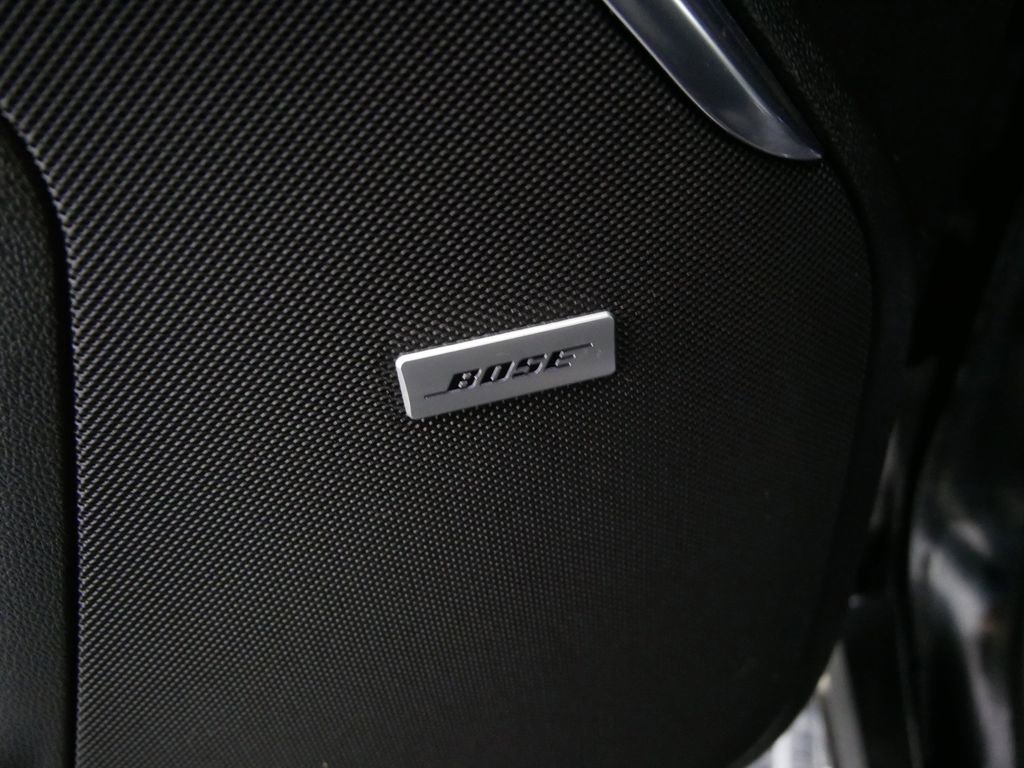 Used 2023 GMC Yukon XL Denali image 15