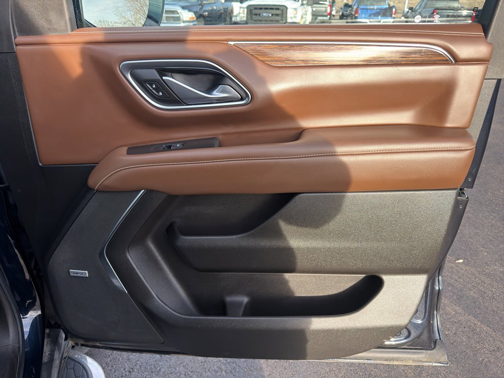 Used 2021 Chevrolet Tahoe High Country image 34