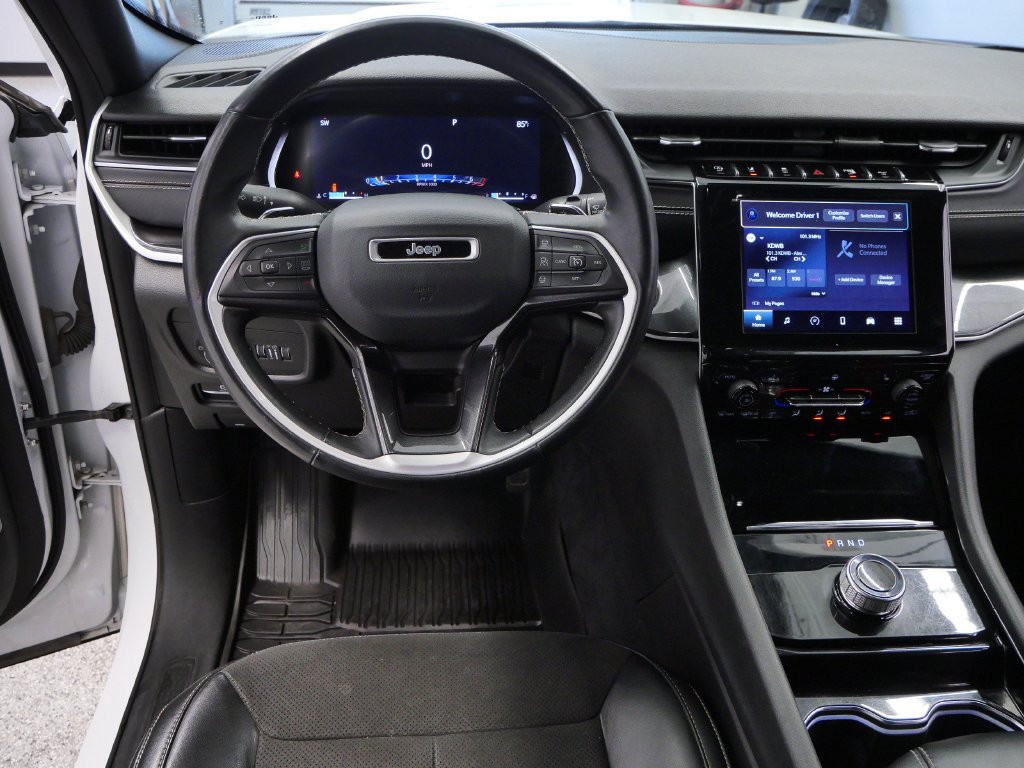 Used 2022 Jeep Grand Cherokee L Laredo AWD/4WD image 15