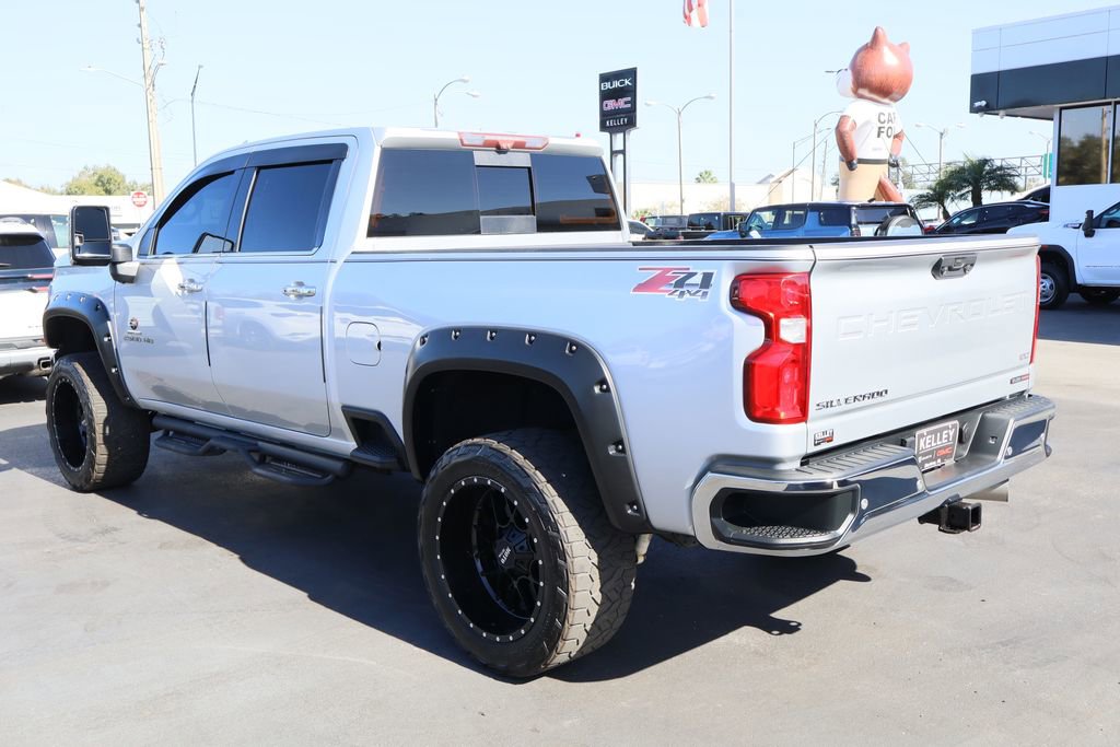 Used 2020 Chevrolet Silverado 2500 LTZ w/ Technology Package image 6