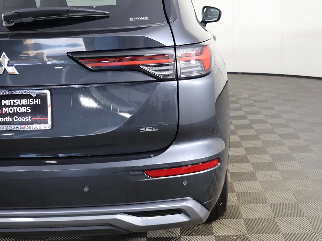New 2025 Mitsubishi Outlander SEL image 20