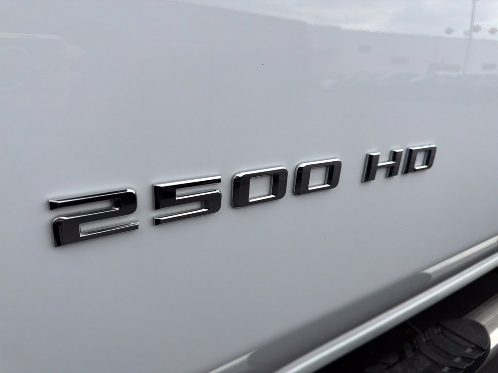Used 2026 Chevrolet Silverado 2500 LT AWD/4WD image 31