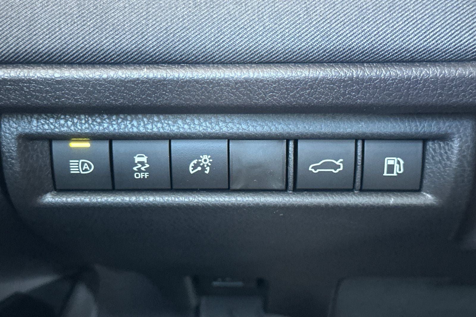New 2026 Toyota Camry LE image 29