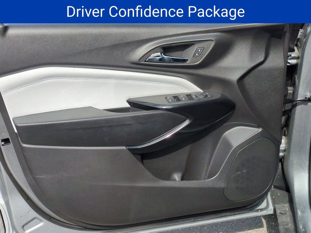 New 2026 Chevrolet Trax LT w/ Driver Confidence Package image 9