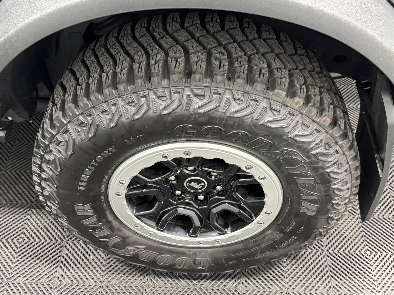 Used 2022 Ford Bronco Badlands w/ Sasquatch Package AWD/4WD image 41
