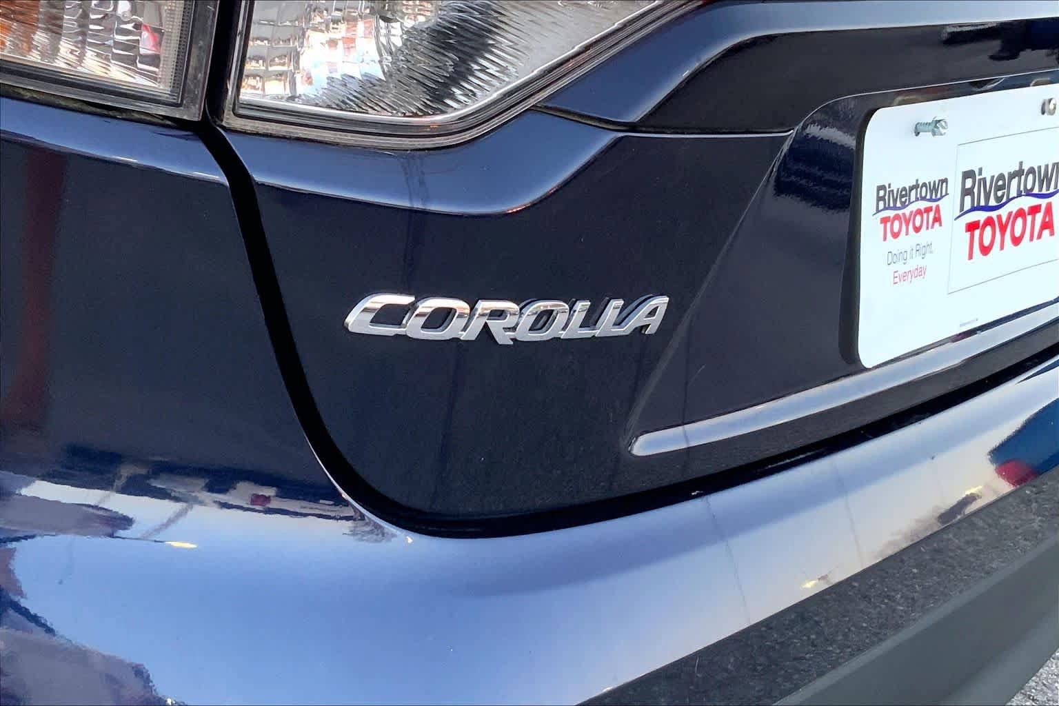 Used 2023 Toyota Corolla LE FWD image 30