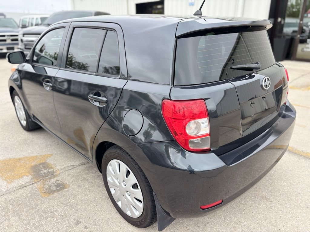 Used 2014 Scion xD image 3