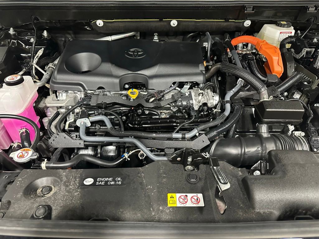 Used 2025 Toyota RAV4 XLE image 55