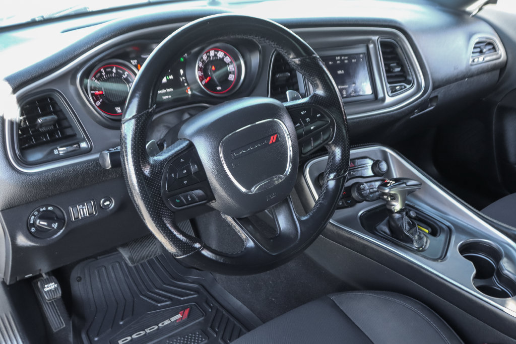 Used 2022 Dodge Challenger GT RWD image 20
