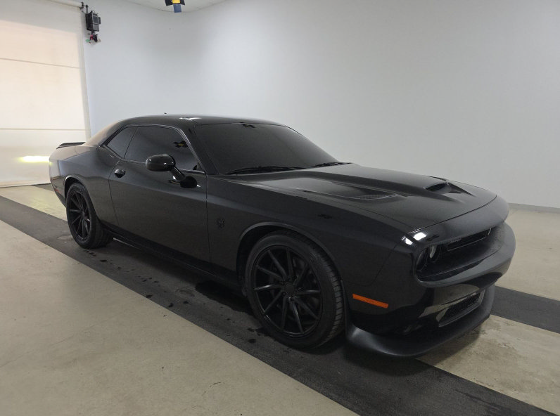 Used 2021 Dodge Challenger R/T Scat Pack RWD image 5