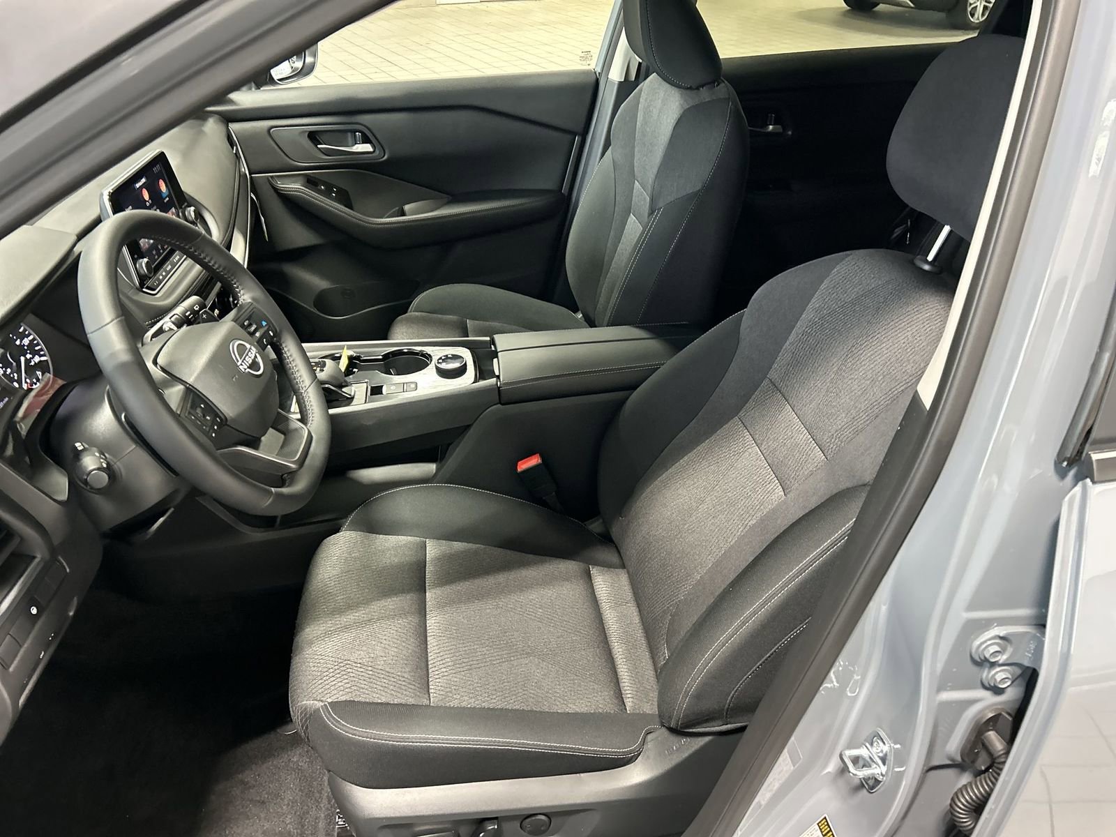 Certified 2026 Nissan Rogue SV w/ Cold Weather Package AWD/4WD image 26