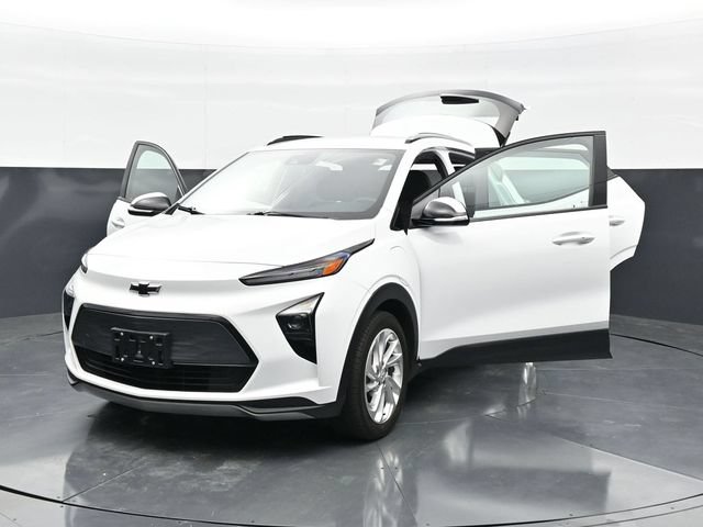 Used 2023 Chevrolet Bolt EUV LT w/ Driver Confidence Package FWD image 42