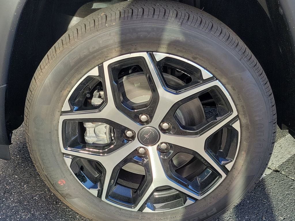 New 2026 Jeep Compass Limited image 22