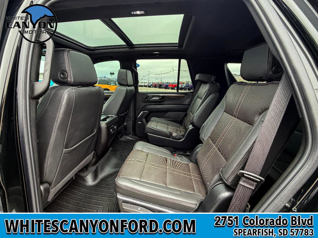Used 2025 Chevrolet Tahoe High Country w/ Sun And Tow Package image 9