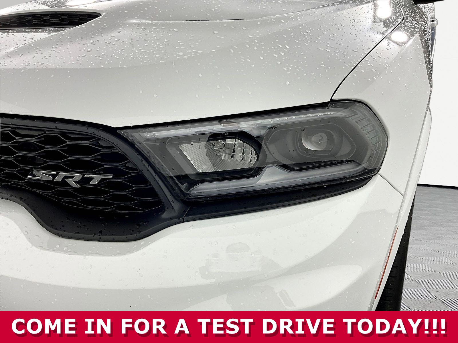 Used 2024 Dodge Durango SRT AWD/4WD image 32
