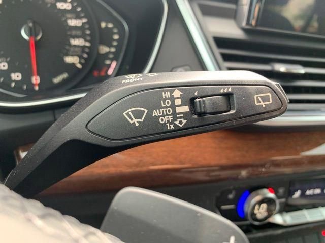 Used 2021 Audi Q5 2.0T Premium image 37