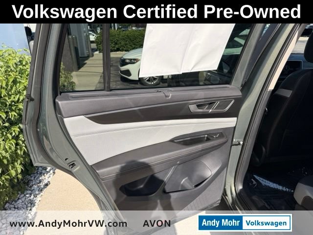 Used 2024 Volkswagen Atlas Peak Edition SEL AWD/4WD image 21