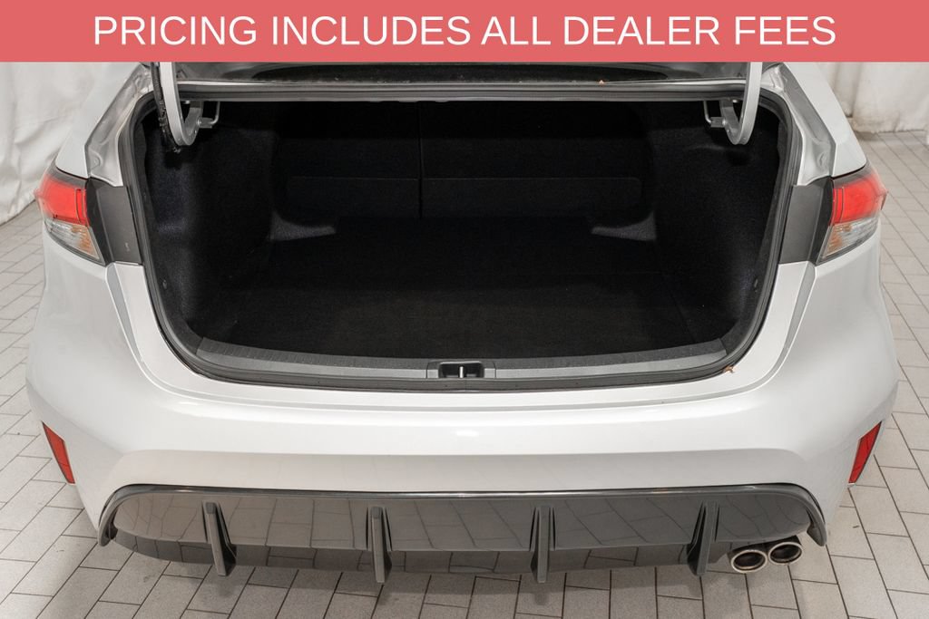 Used 2023 Toyota Corolla XSE FWD image 5