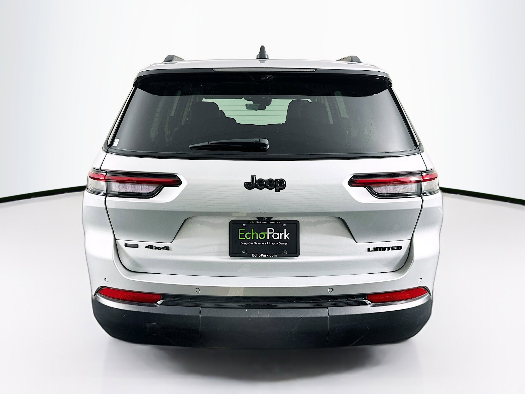 Used 2023 Jeep Grand Cherokee L Limited w/ Luxury Tech Group II image 7