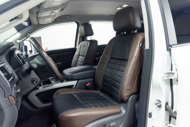 Used 2017 Nissan Titan Platinum Reserve image 19