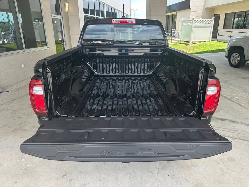 New 2026 GMC Canyon Elevation w/ Convenience Package RWD image 30