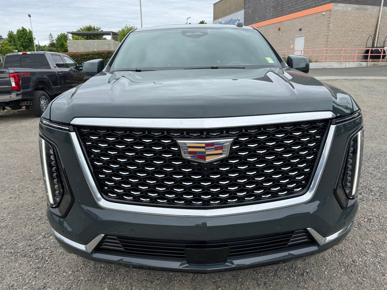 Used 2025 Cadillac Escalade Premium Luxury w/ LPO, Floor Liner Package image 9